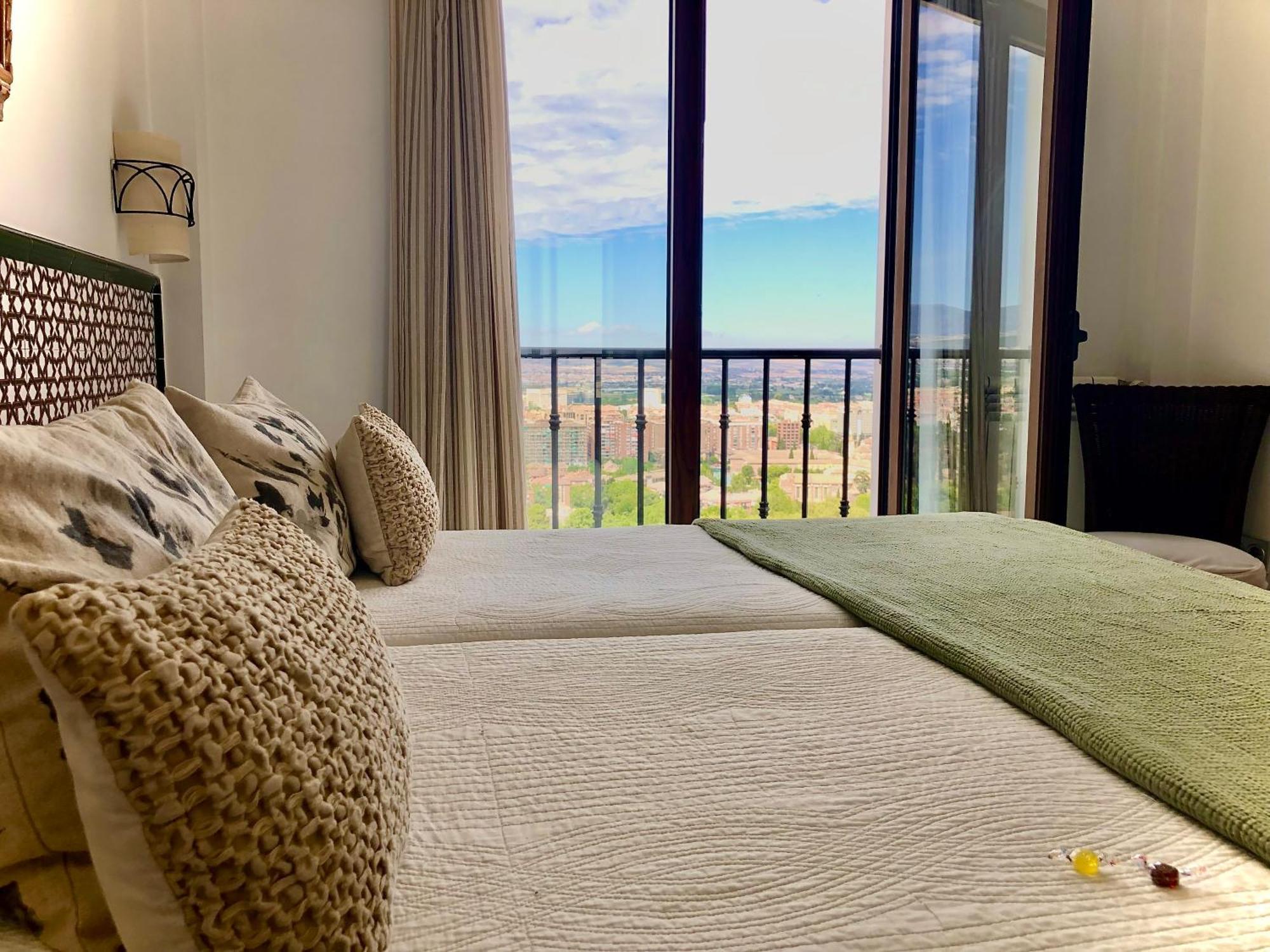 Superior Twin Room City View